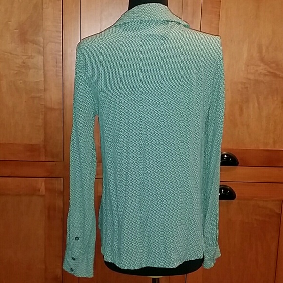 Soft Joie Button Down Blouse Small - Picture 2 of 3